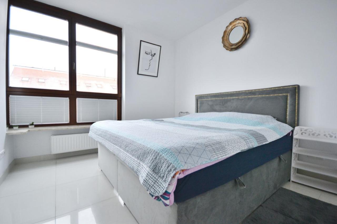 波兹南Apartament Kazimierza Wielkiego 5公寓 外观 照片